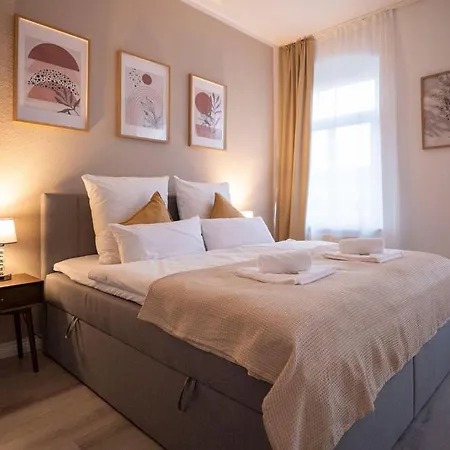 4-room In The Heart Of