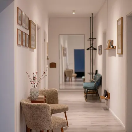 Apartment 4-room In The Heart Of *