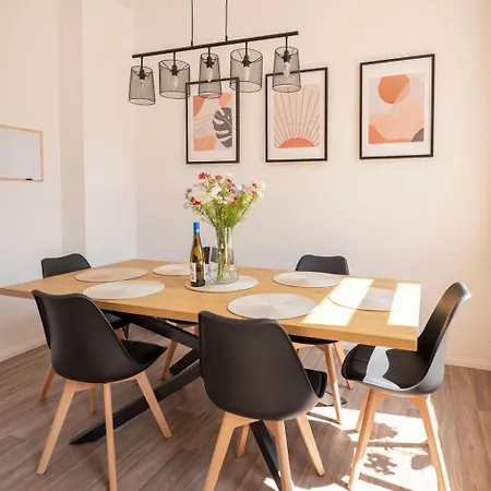 4-room In The Heart Of